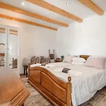 Didovina Villa