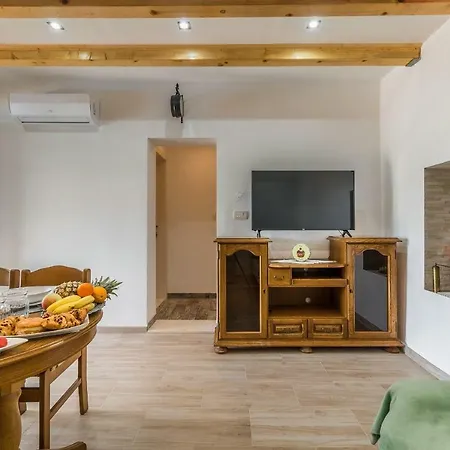 Villa Didovina *